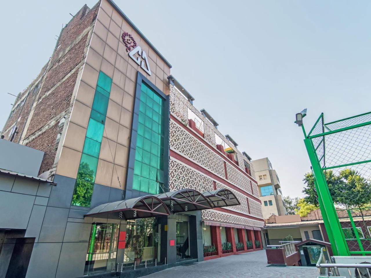 Citi Club Otel Kanpur Dış mekan fotoğraf